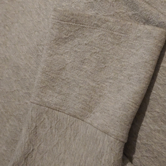 Loft Top - Picture 4 of 6